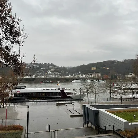 Rheinpanorama Mit Balkon Διαμέρισμα Κόμπλεντς