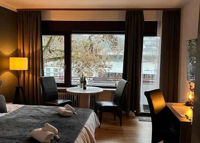 Rheinpanorama Mit Balkon *