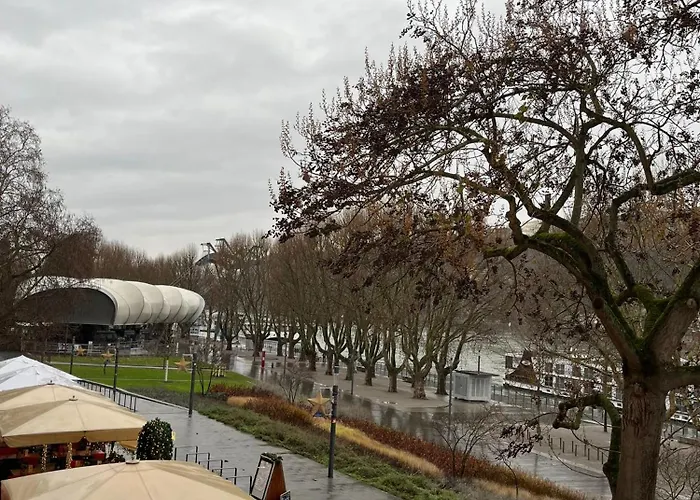 Διαμέρισμα Rheinpanorama Mit Balkon